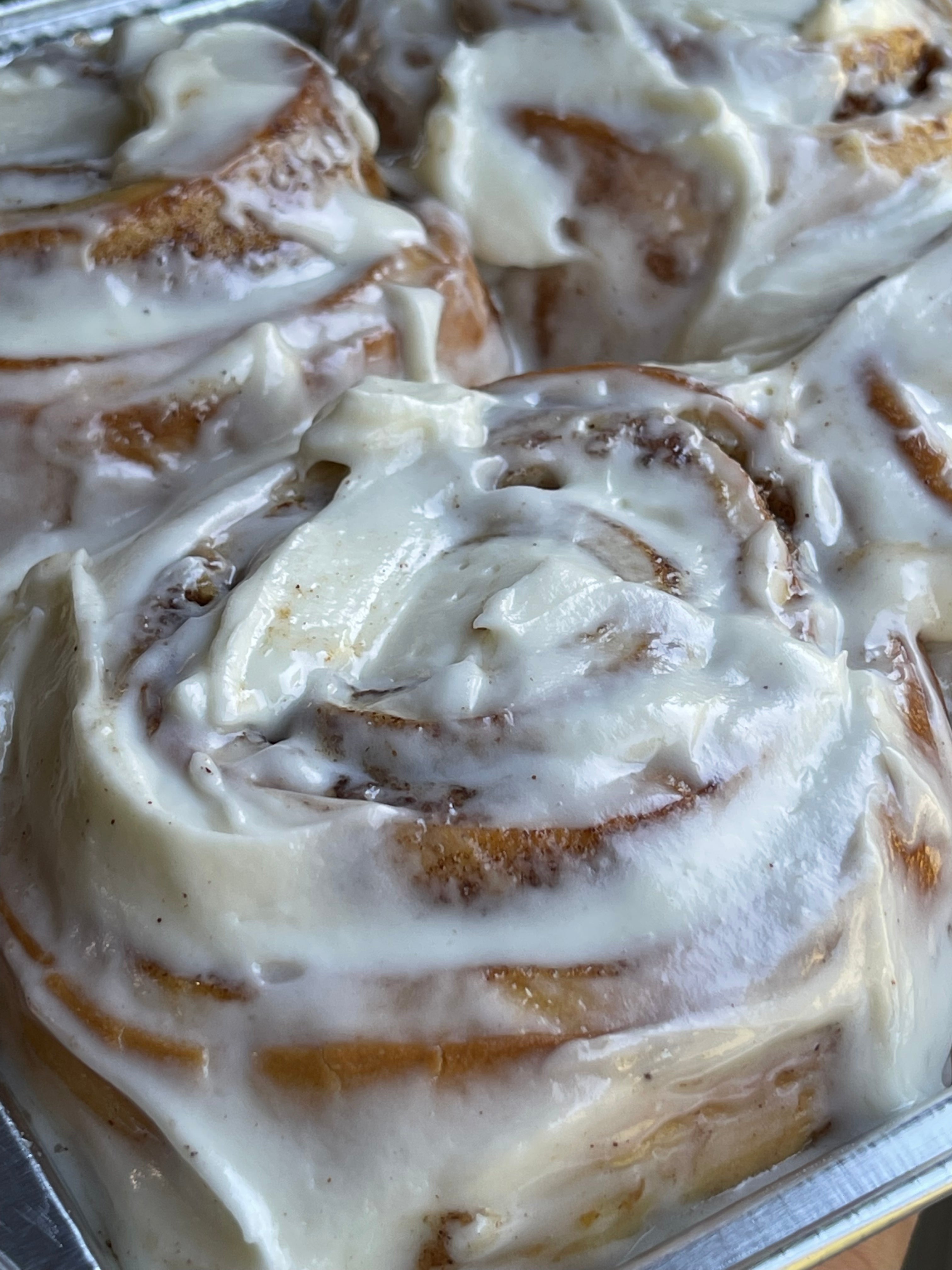 Original Cinnamon Rolls (2)